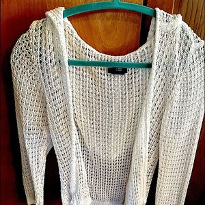 Calvin Klein Sweater